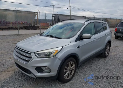 2017 Ford Escape Se z USA, uszkodzony, nr VIN 1FMCU9G93HUE28459